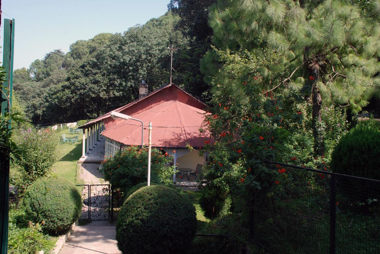 Alasia Hotel Kasauli Esterno foto