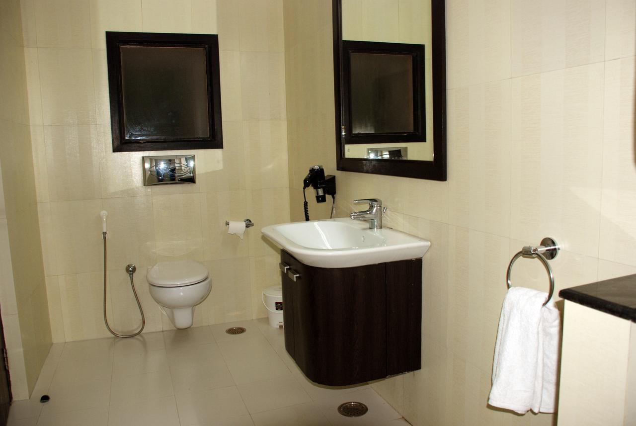 Alasia Hotel Kasauli Esterno foto